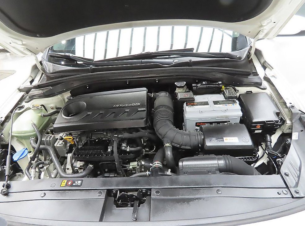 현대 i30 1.4 터보 사진 8