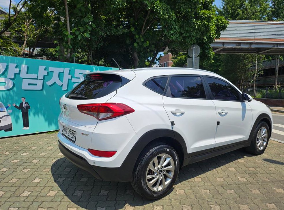 현대 투싼 디젤 1.7 2WD 사진 4