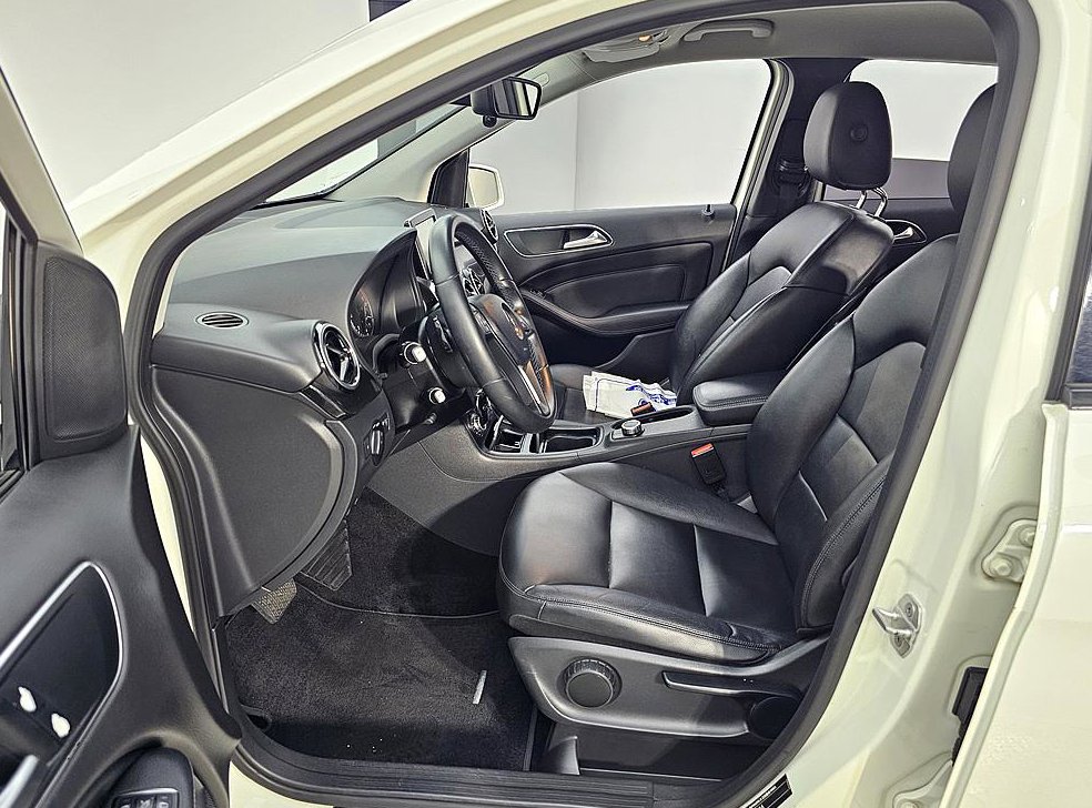 벤츠 B 클래스 (MY B) B200 CDI 블루이피션시 사진 8