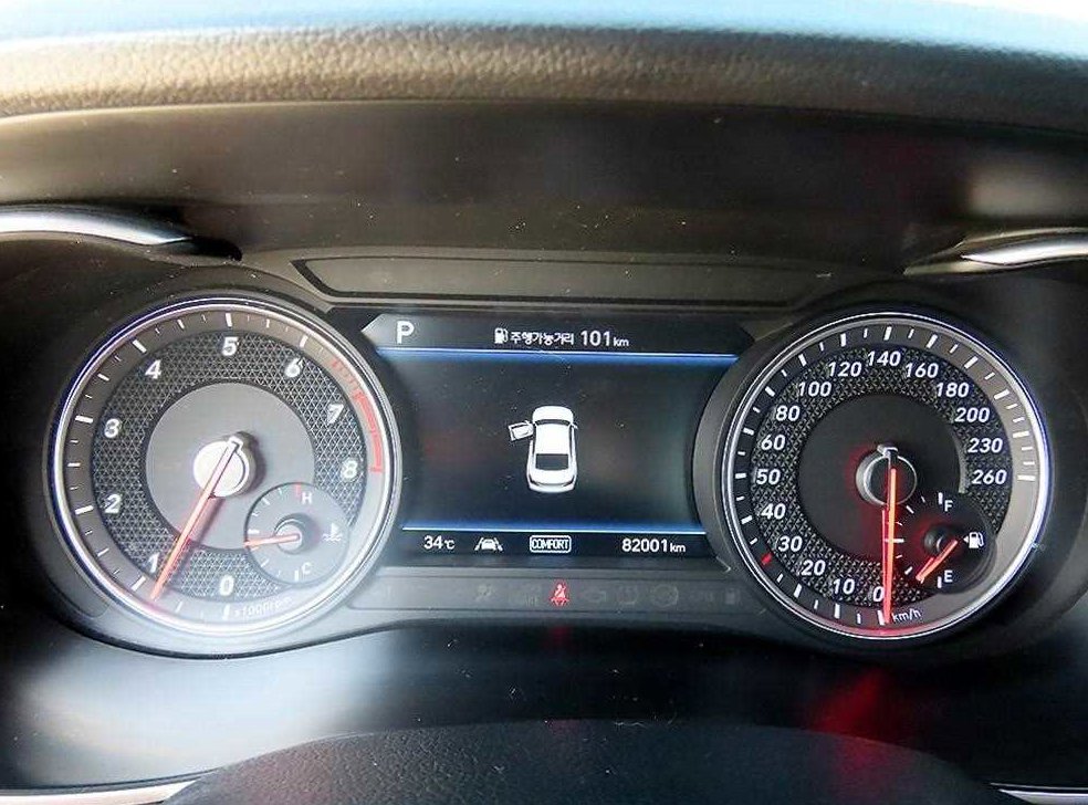 제네시스 G70 2.0T 사진 8