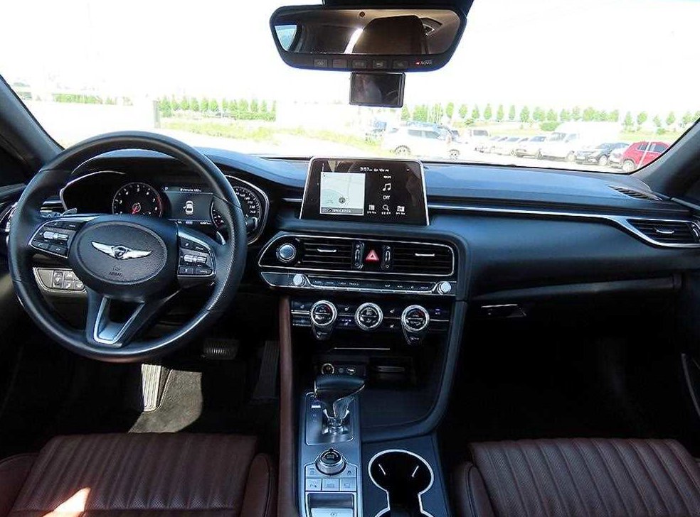 제네시스 G70 2.0T 사진 9