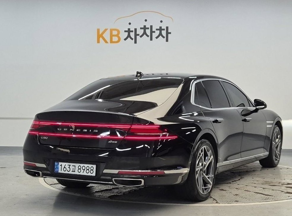 제네시스 G90 3.5T GDI AWD 사진 3