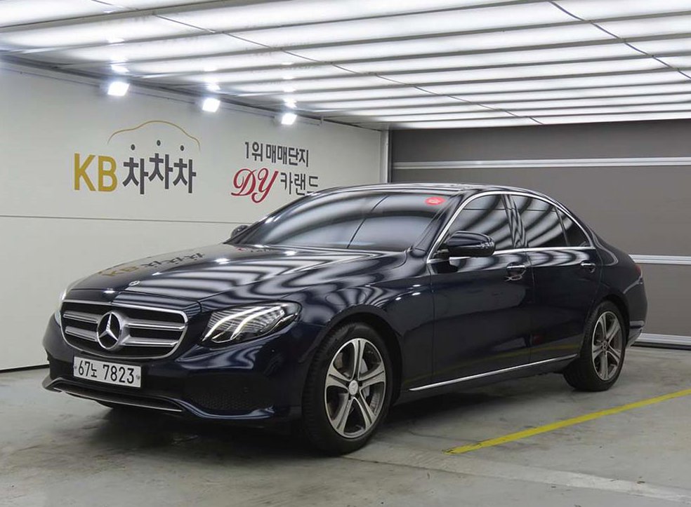 벤츠 E 클래스 E300 아방가르드
