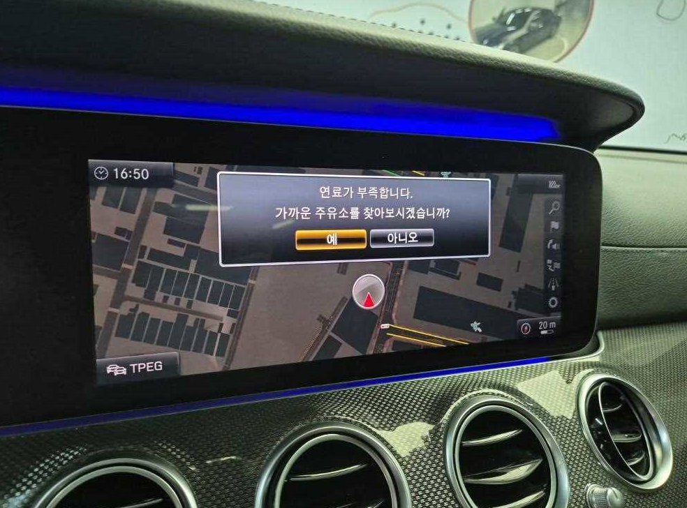벤츠 E 클래스 E53 AMG 4MATIC+ 사진 14