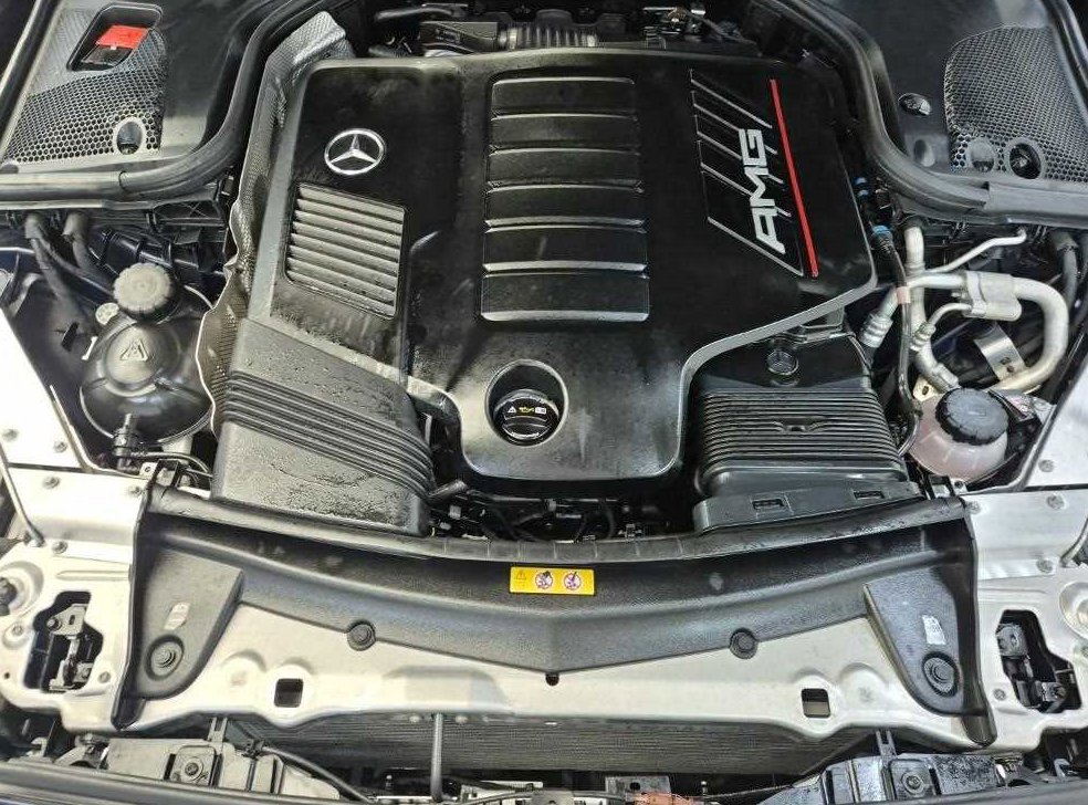 벤츠 E 클래스 E53 AMG 4MATIC+ 사진 5