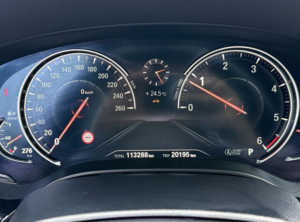 BMW 5시리즈 520d M 스포츠 플러스 사진 5