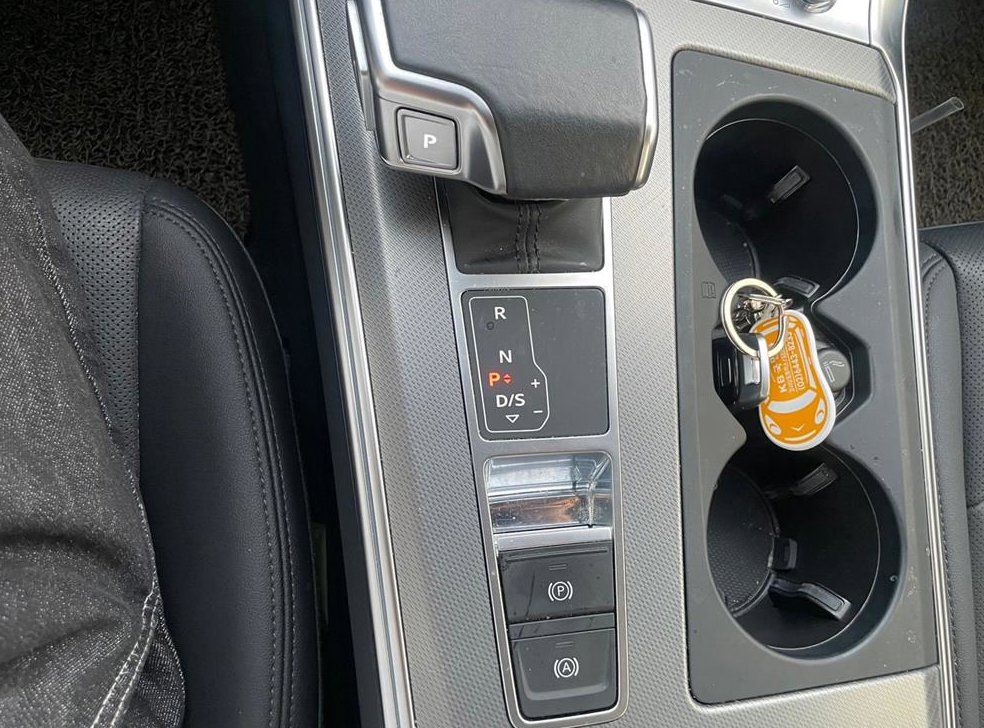아우디 A6 45 TFSI 프리미엄 사진 13