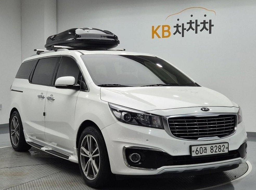 기아 카니발 디젤 9인승 프레스티지 사진 4