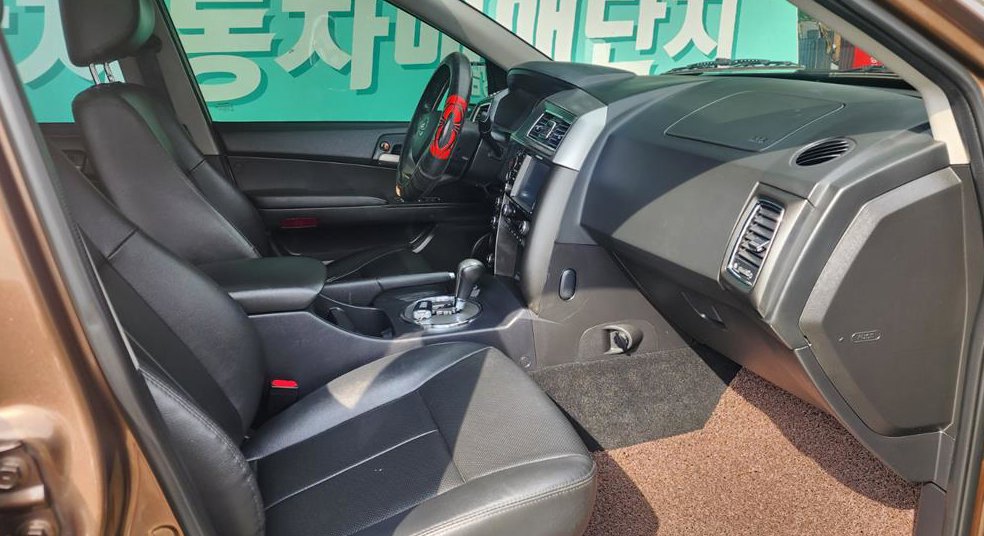 KG모빌리티(쌍용)  코란도 CX7(4WD) 사진 13