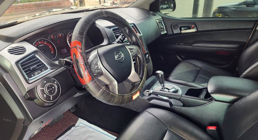 KG모빌리티(쌍용)  코란도 CX7(4WD) 사진 4