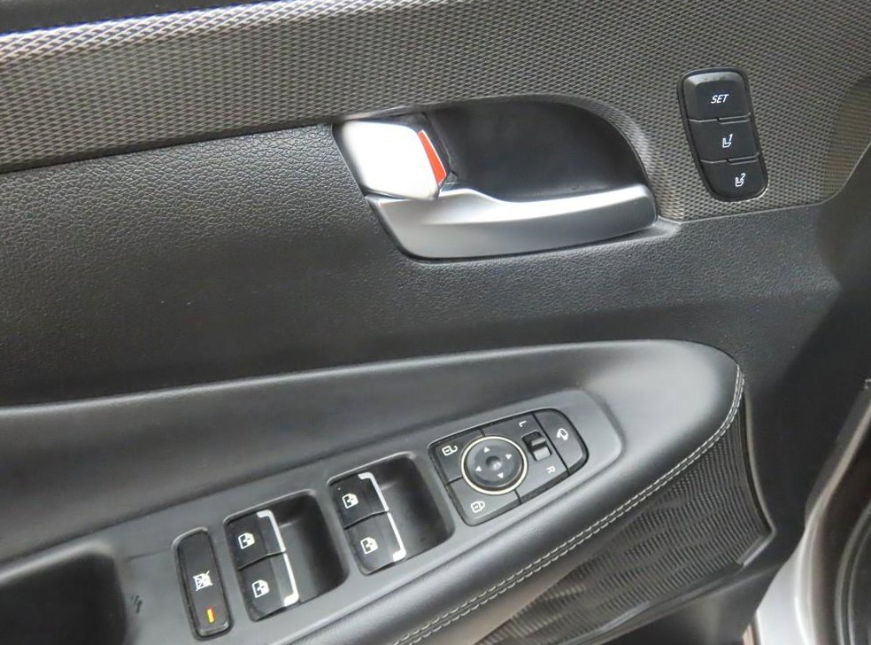 현대 싼타페 가솔린 2.0T 2WD 사진 9