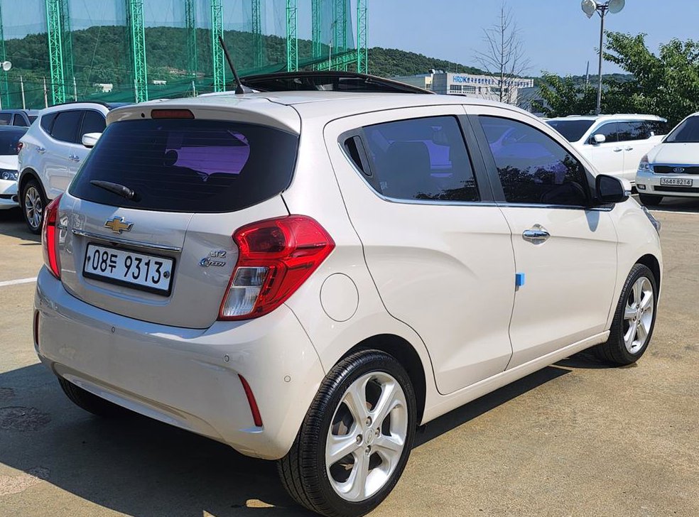 쉐보레 스파크 LTZ 사진 4