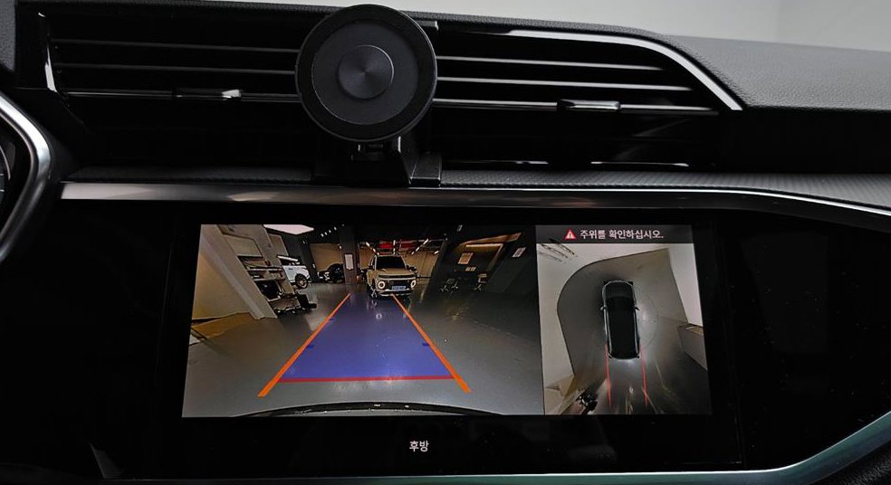 아우디 Q3 35 TDI 프리미엄 사진 14