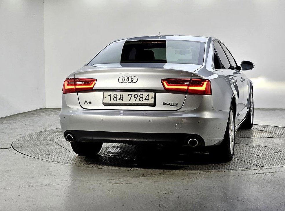 아우디 A6 3.0 TDI 콰트로 사진 3
