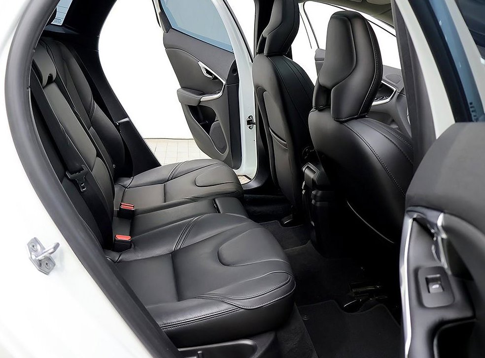 볼보 V40 D3 사진 12