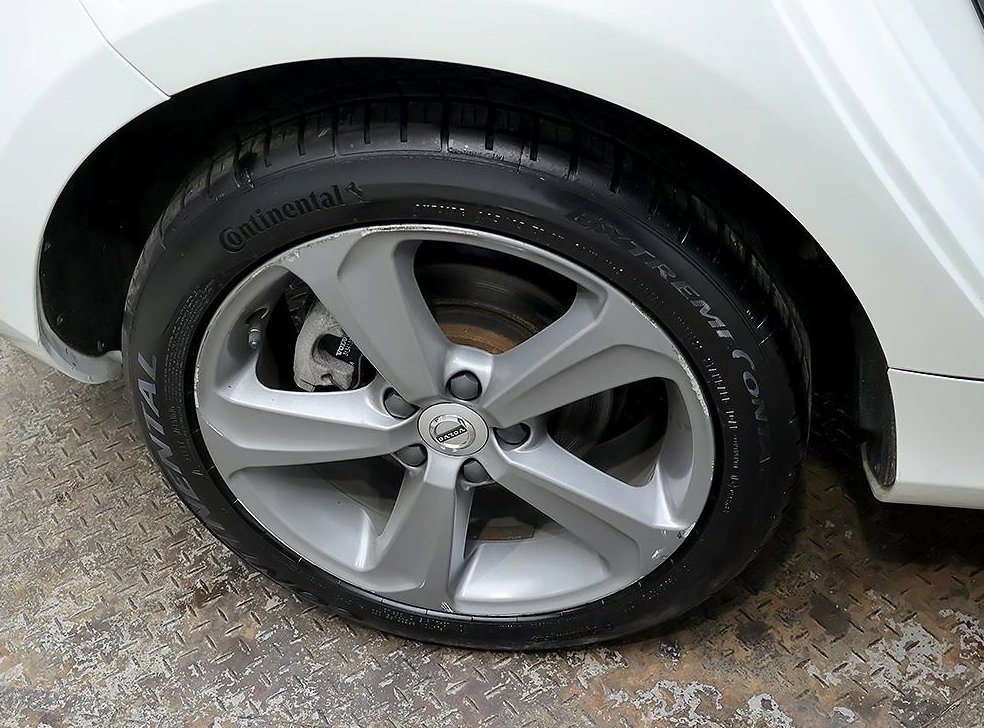 볼보 V40 D3 사진 8