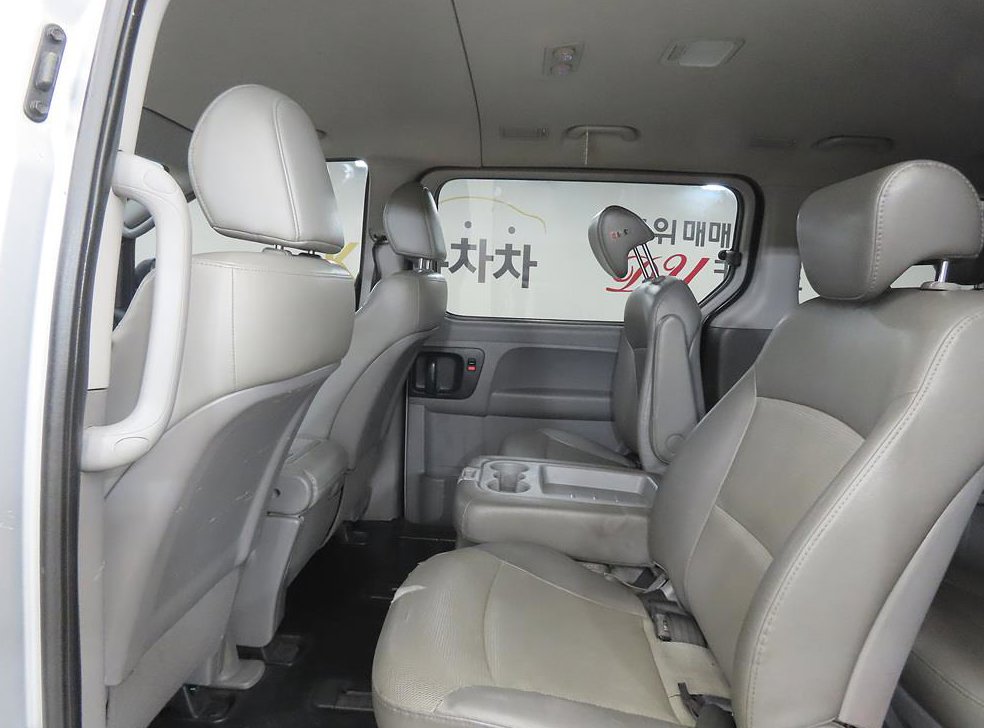 현대 스타렉스 12인승 왜건 사진 6