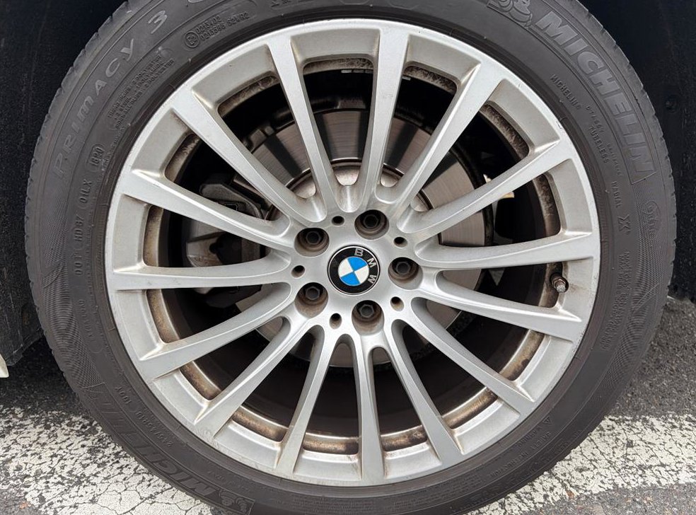 BMW 5시리즈 520i 럭셔리 사진 15