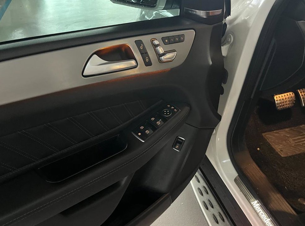 벤츠 GLE 클래스 GLE 350 d 4MATIC 쿠페 사진 15