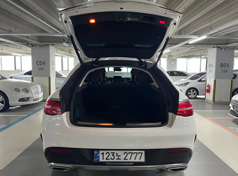 벤츠 GLE 클래스 GLE 350 d 4MATIC 쿠페 사진 5