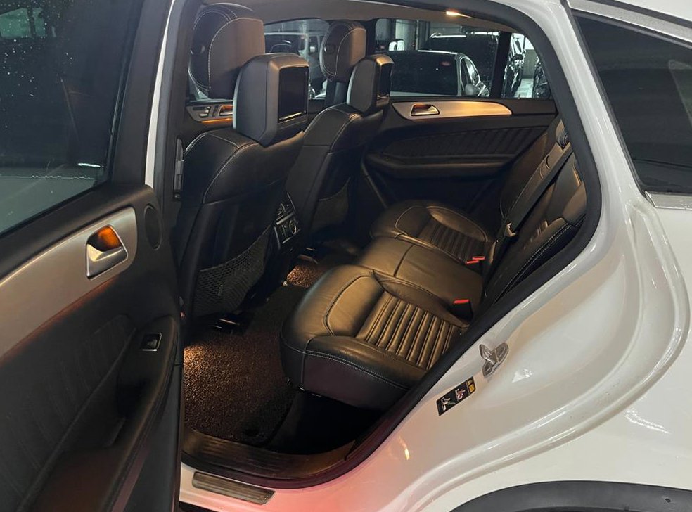 벤츠 GLE 클래스 GLE 350 d 4MATIC 쿠페 사진 7