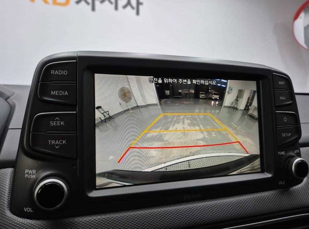 현대 코나 디젤 1.6 2WD 사진 14