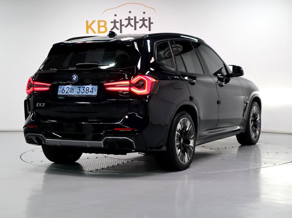 BMW iX3 M 스포츠 사진 3