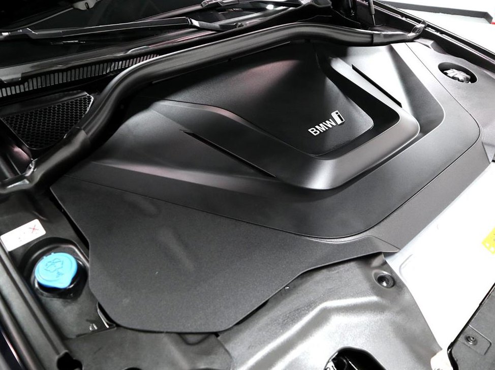 BMW iX3 M 스포츠 사진 6