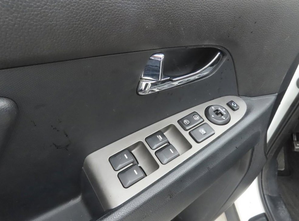 기아 스포티지 디젤 2WD 트렌디 사진 9