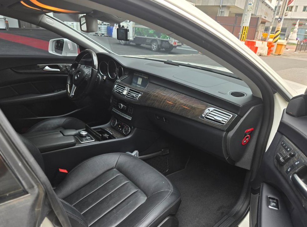 벤츠 CLS 클래스 CLS 350 사진 17
