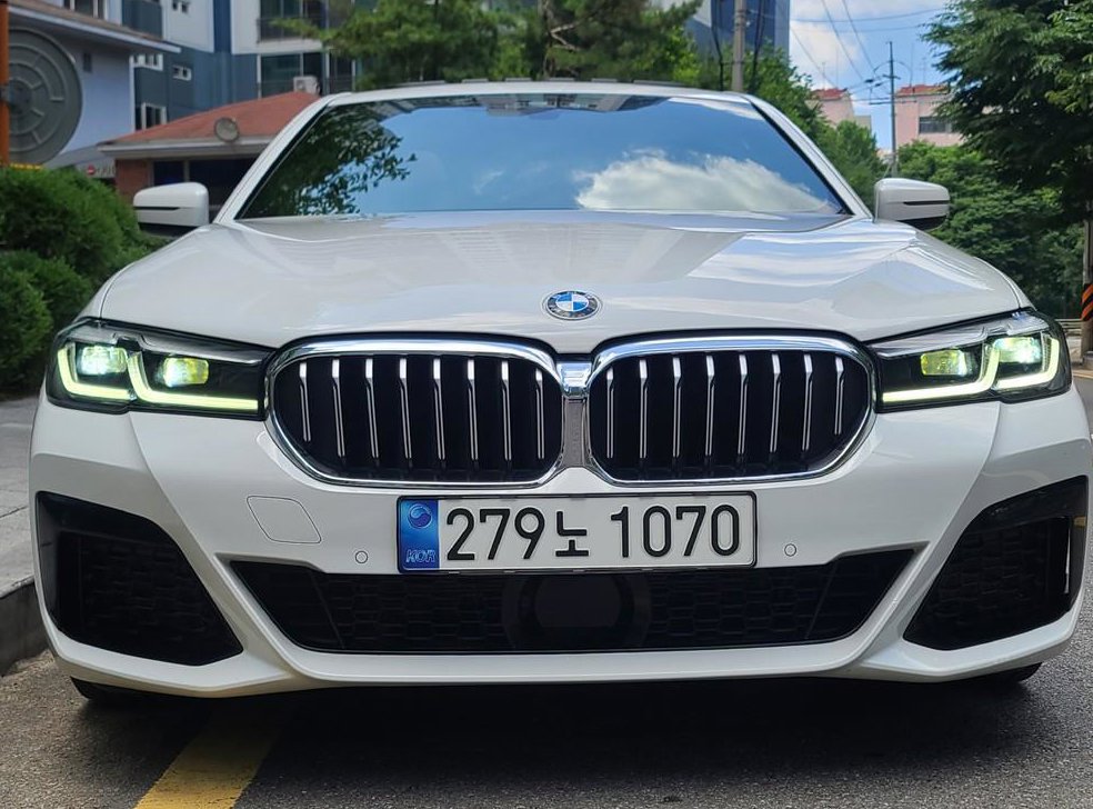 BMW 5시리즈 520i M 스포츠