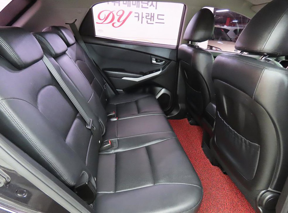KG모빌리티(쌍용)  코란도 2.2 RX 2WD 사진 8