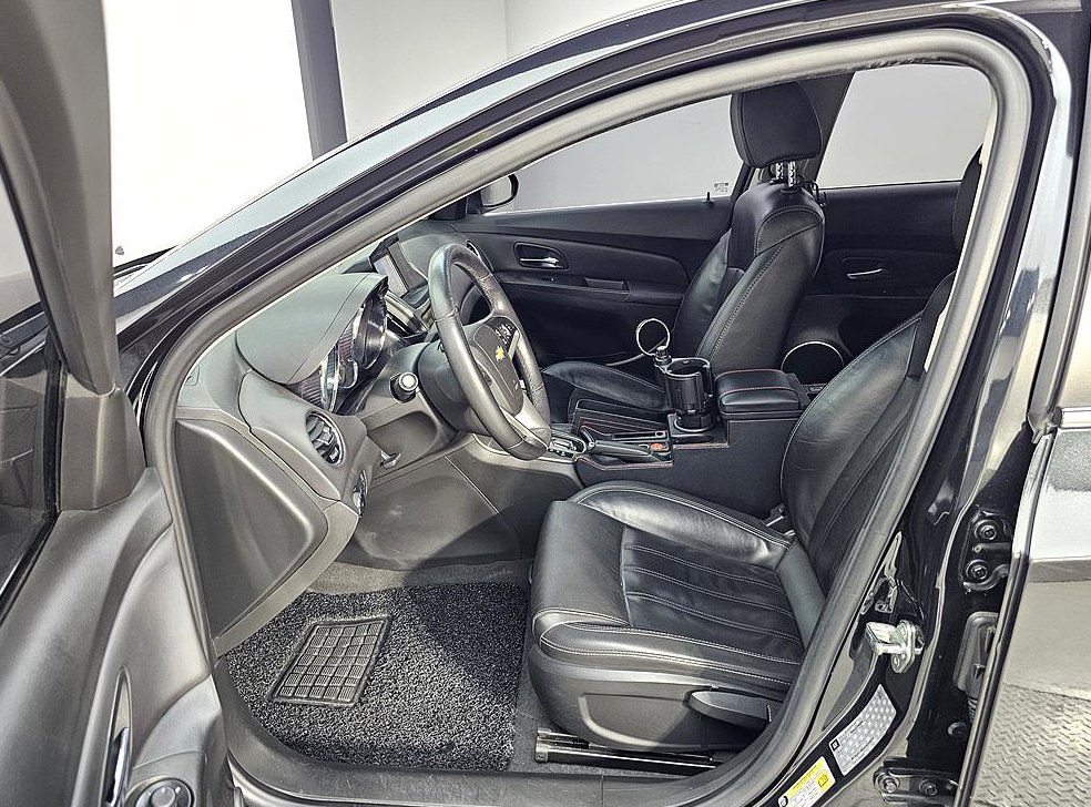 쉐보레 크루즈 1.8LTZ 사진 8