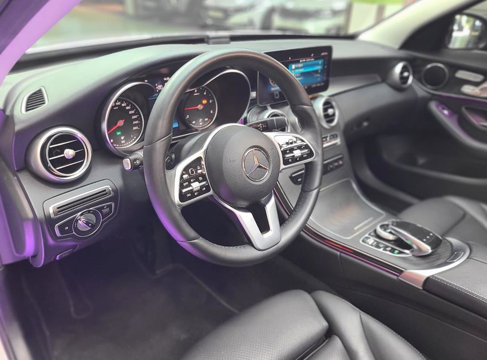벤츠 C 클래스 C220 d 아방가르드 사진 10