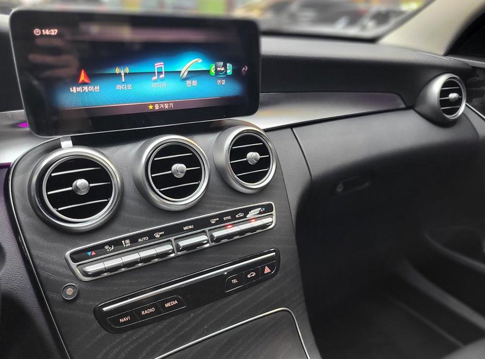 벤츠 C 클래스 C220 d 아방가르드 사진 14