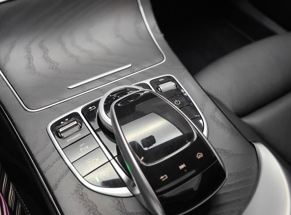 벤츠 C 클래스 C220 d 아방가르드 사진 15