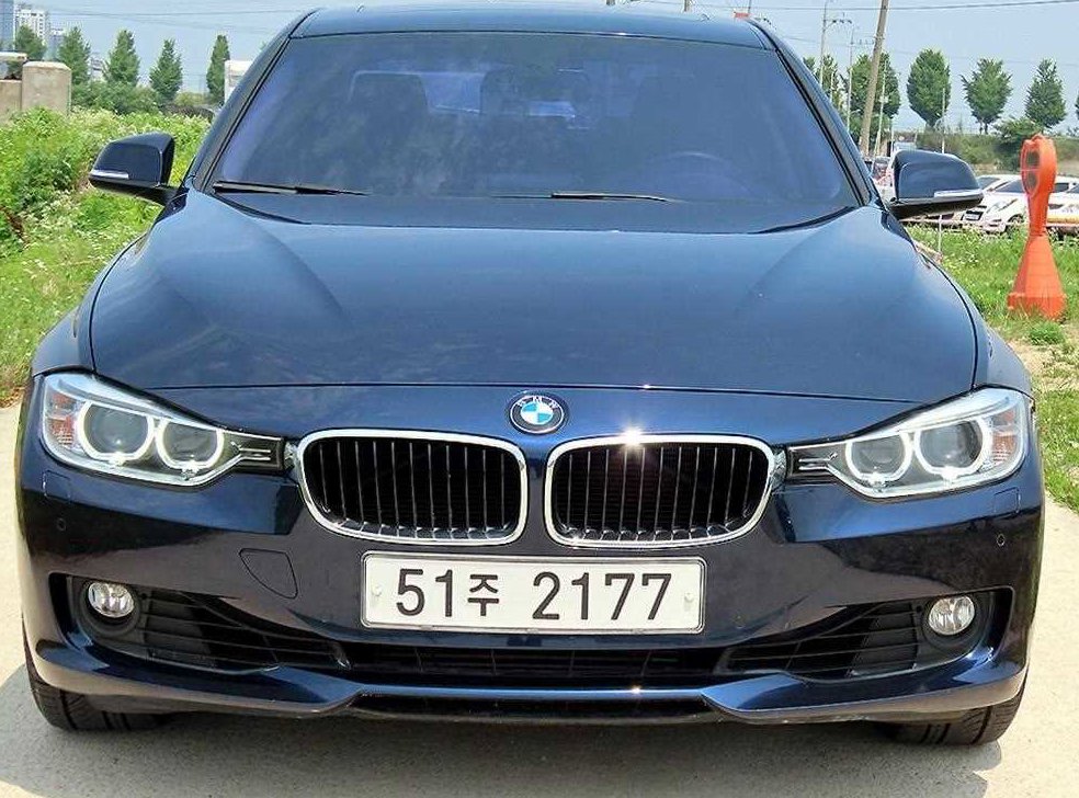 BMW 3시리즈 320i