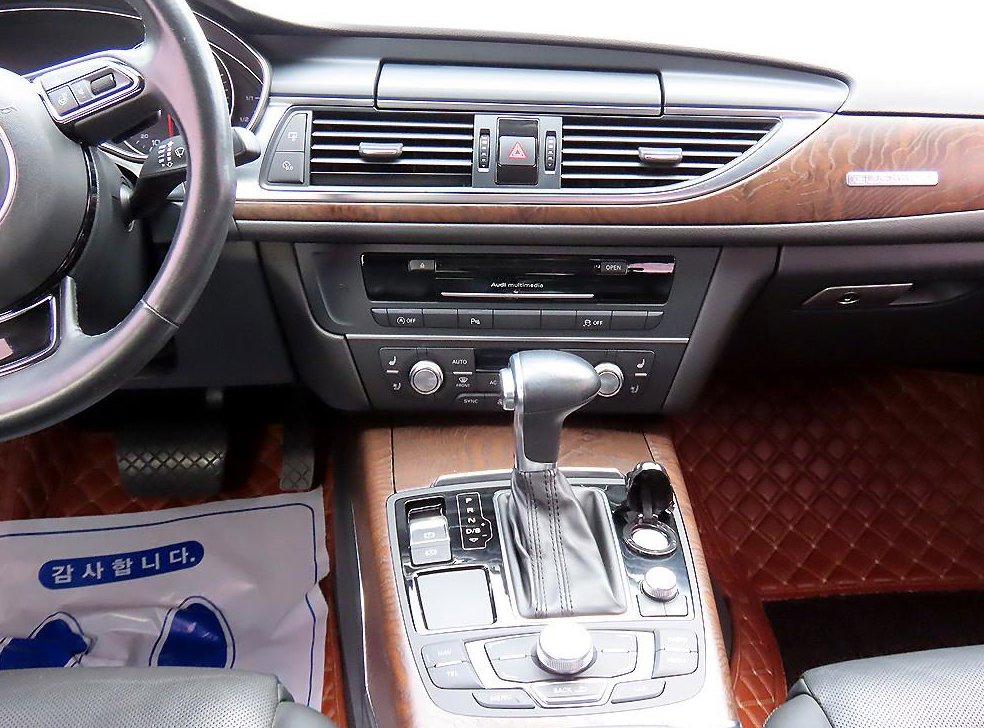 아우디 A6 3.0 TFSI 콰트로 사진 10