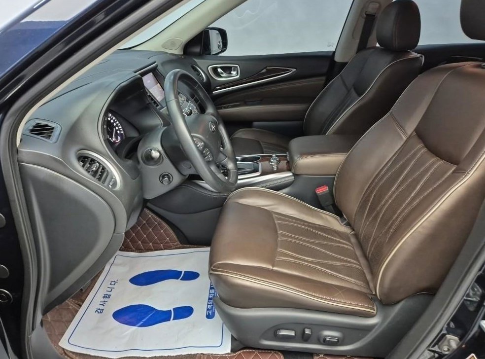 인피니티 QX 3.5 AWD 사진 6