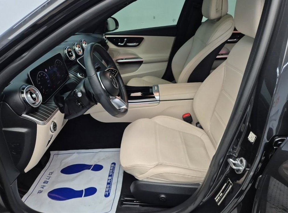 벤츠 C 클래스 C200 4MATIC 아방가르드 사진 11