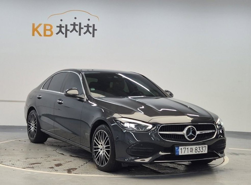 벤츠 C 클래스 C200 4MATIC 아방가르드 사진 3