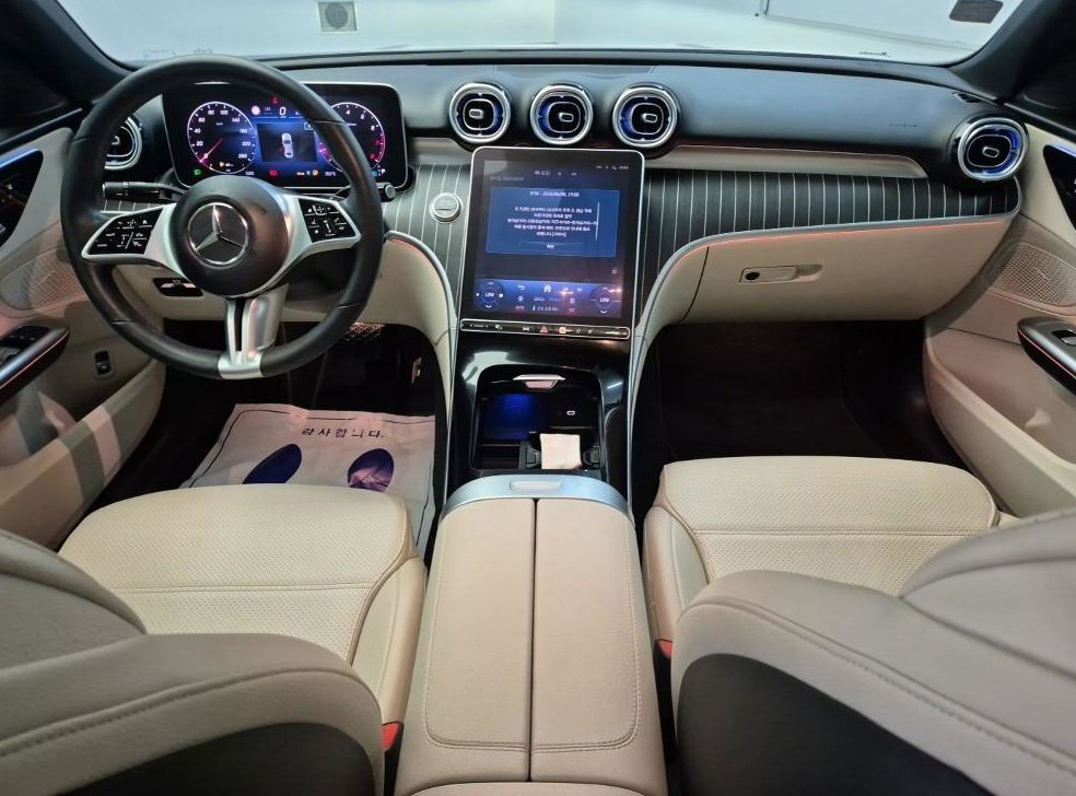 벤츠 C 클래스 C200 4MATIC 아방가르드 사진 7