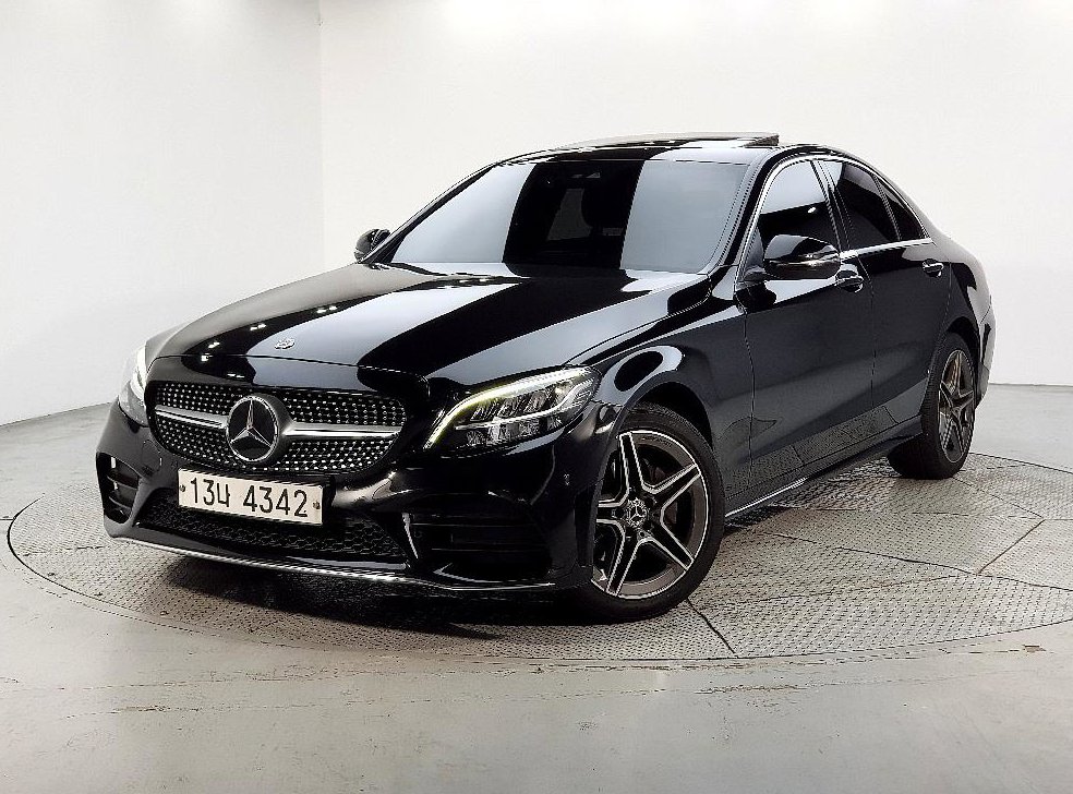 벤츠 C 클래스 C220 d 4MATIC AMG Line