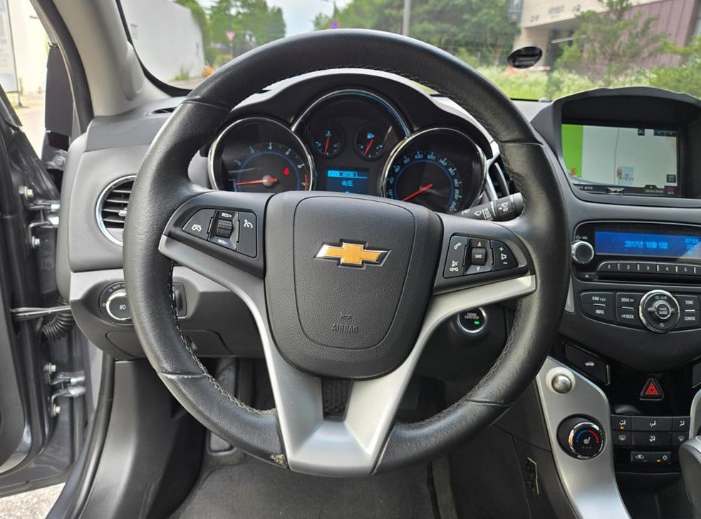 쉐보레 크루즈 1.8 LTZ 사진 10