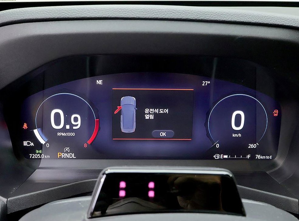 포드 익스플로러 2.3 AWD ST-라인 사진 6