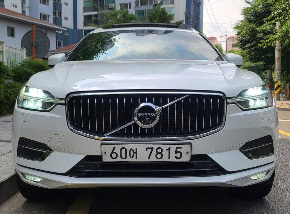 볼보 XC60 D5 AWD 인스크립션