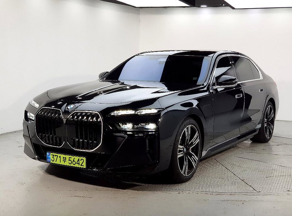 BMW 7시리즈 750e xDrive M 스포츠
