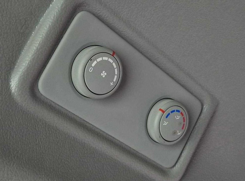 현대 스타렉스 휠체어 리프트 사진 15