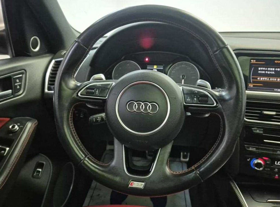 아우디 SQ5 3.0 TDI 콰트로 사진 10