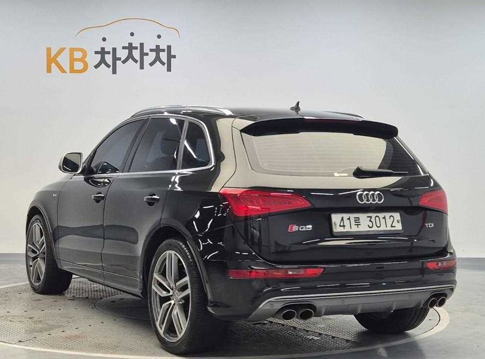 아우디 SQ5 3.0 TDI 콰트로 사진 3